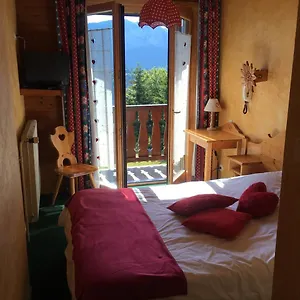 hotel-les-skieurs.hotels-rhonealpes.com/